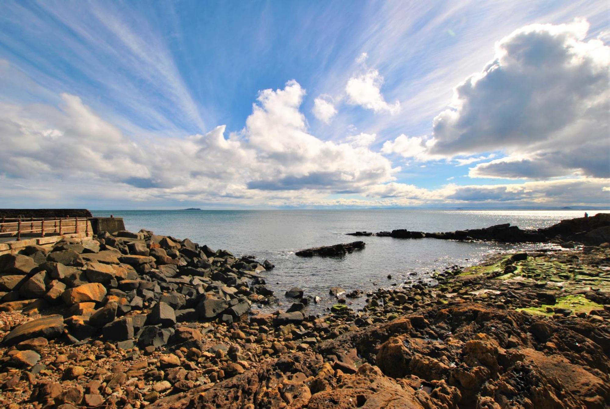Aqua Vista- Seafront Cottage Cellardyke Anstruther Exterior photo